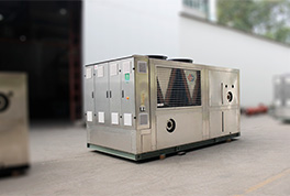 恒星再放猛料！±0.5℃冷水機(jī)組恒溫出水