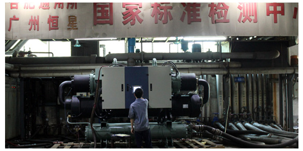 水冷工業(yè)冷水機(jī)組多項(xiàng)措施保護(hù)，運(yùn)行可靠